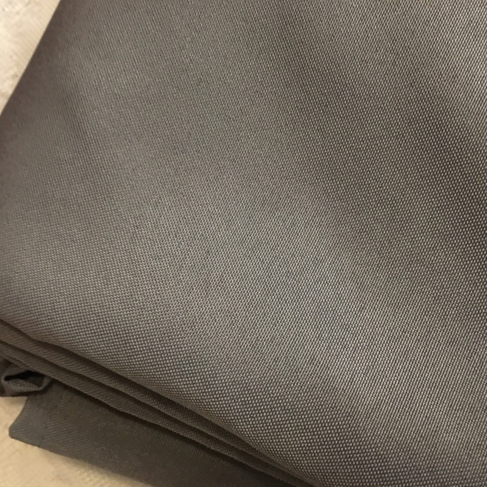 TABLE CLOTH GREY